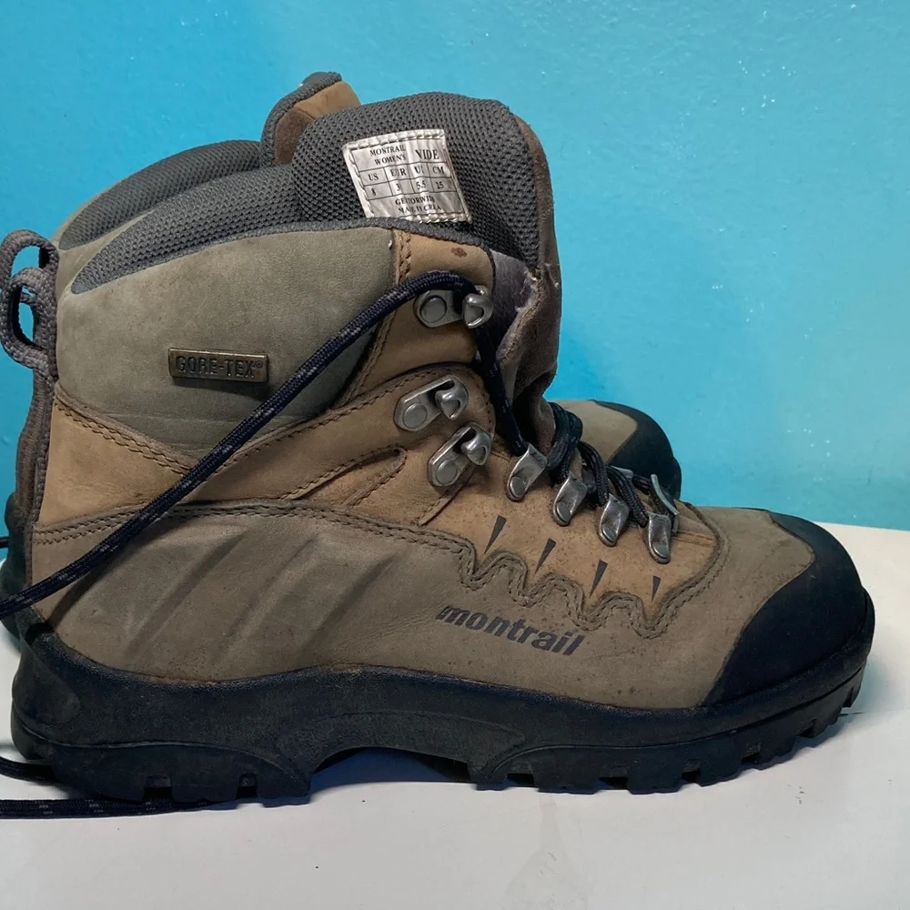 Montrail Goretex Brown Leather Hiking Boots Womens  Size 8 / 39 Wide Waterproof - Picture 3 of 15